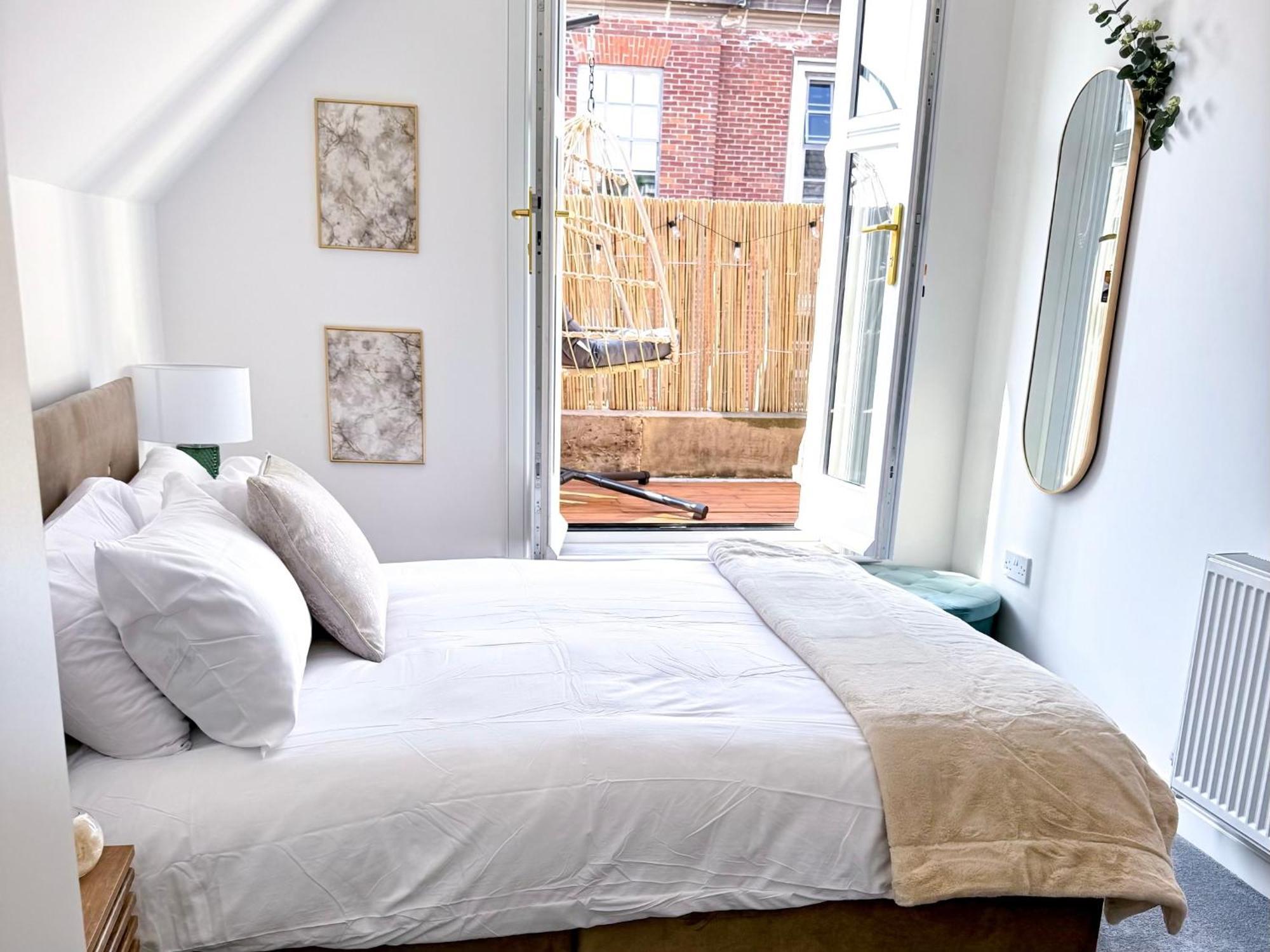 The Luxe Haven - Apartment Nottingham City Centre Екстер'єр фото