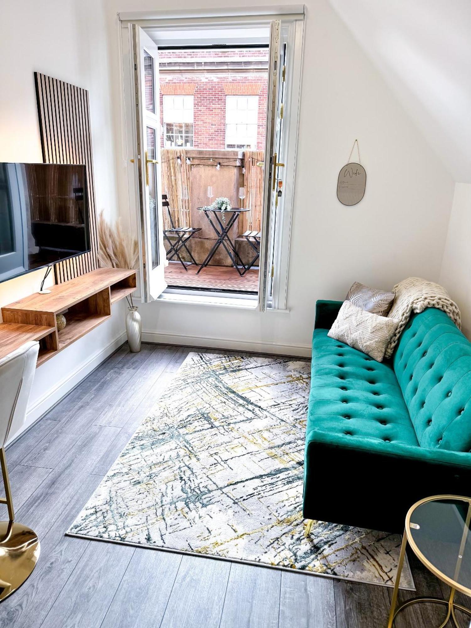 The Luxe Haven - Apartment Nottingham City Centre Екстер'єр фото